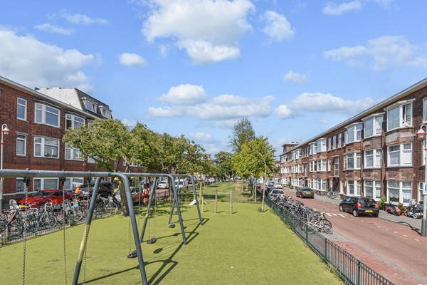 Medium property photo - Linnaeusstraat 66A, 2522 GT Den Haag